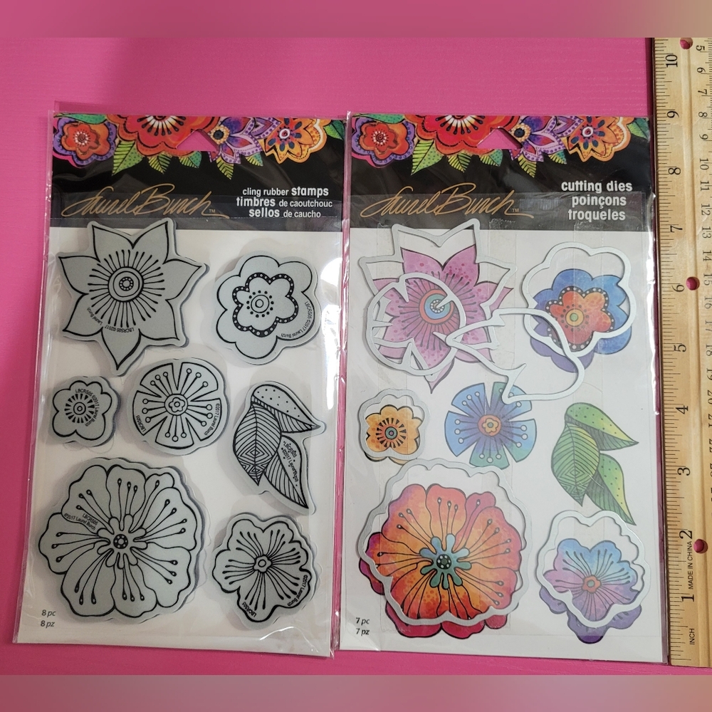 Laurel Burch Flowers Stamp And Die Set.  (0123)
